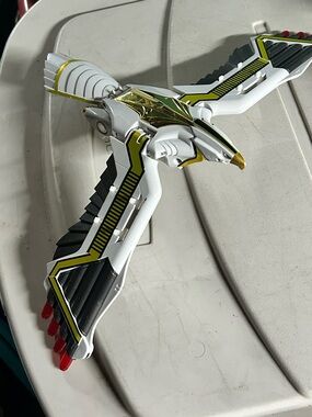 Power Rangers Beast Morphers Beast-X King Mega Bow (Hasbro E7832